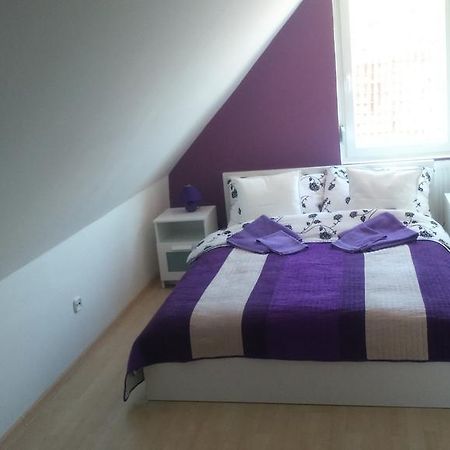 Solid Apartmans Budapeşte Oda fotoğraf