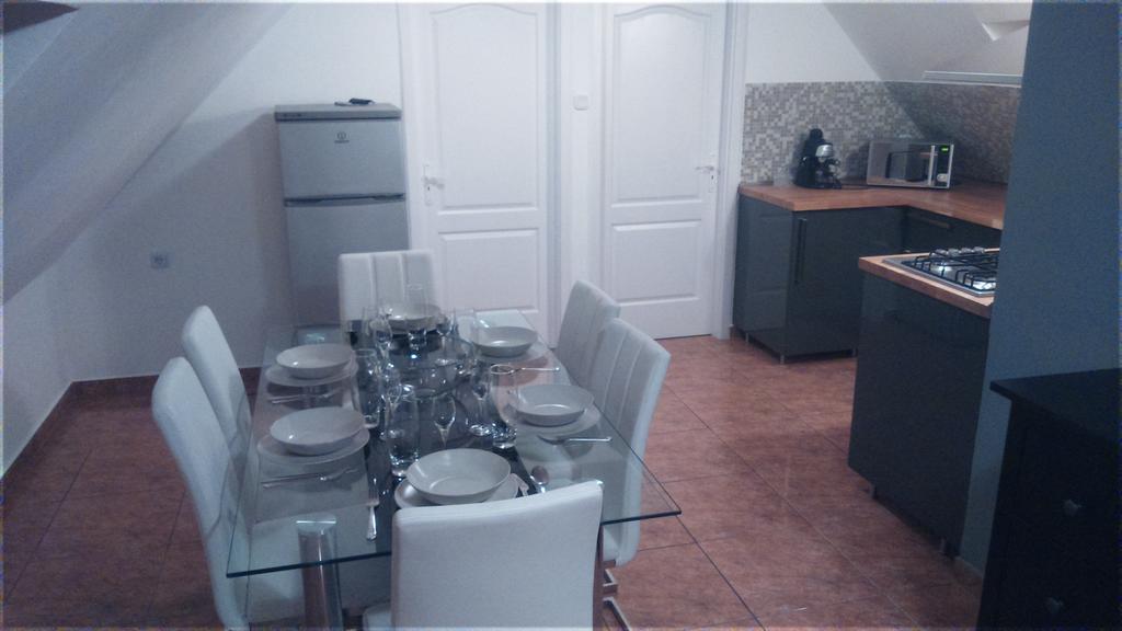 Solid Apartmans Budapeşte Oda fotoğraf