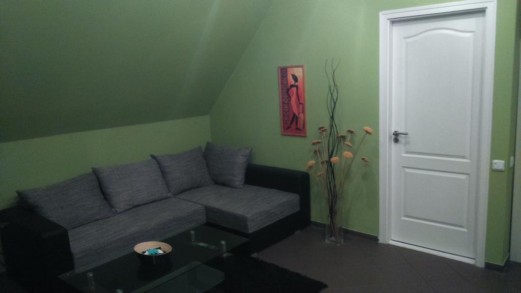 Solid Apartmans Budapeşte Oda fotoğraf